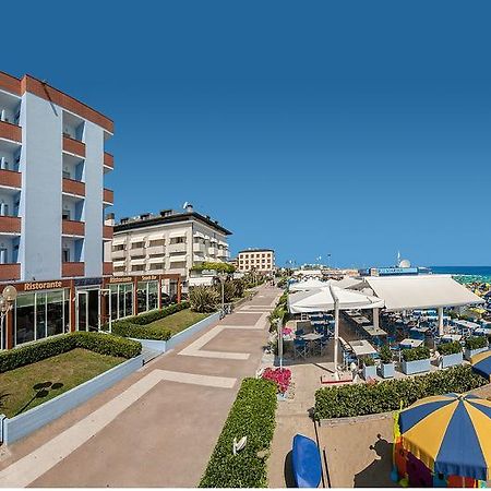 Hotel Marina Fano Exterior photo