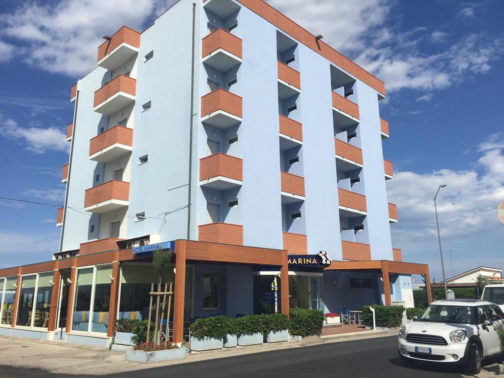 Hotel Marina Fano Exterior photo