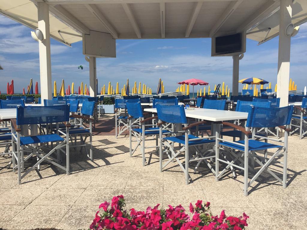 Hotel Marina Fano Exterior photo